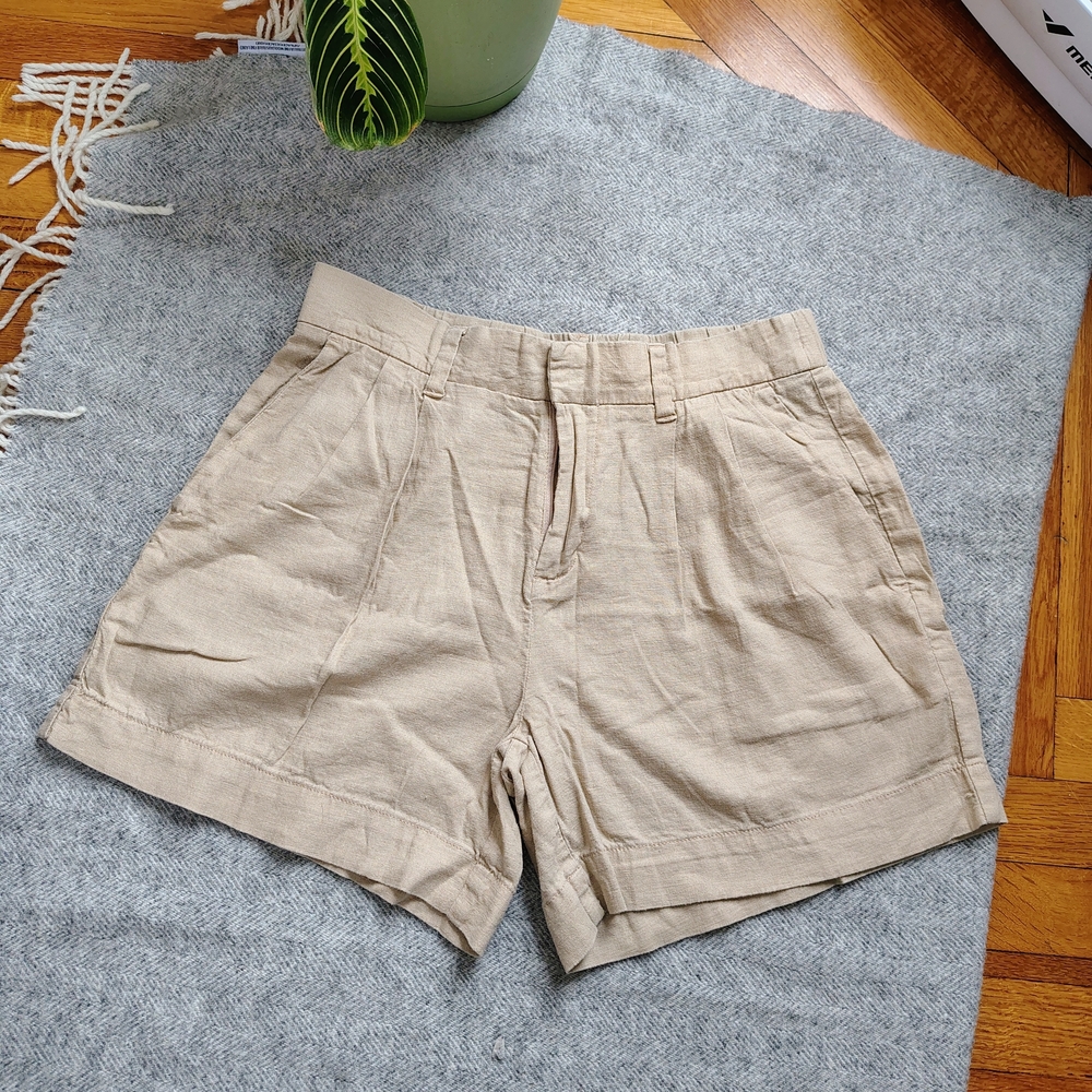 Express Beige Linen Blend Shorts Size 8 Elastic Waist Summer Casual